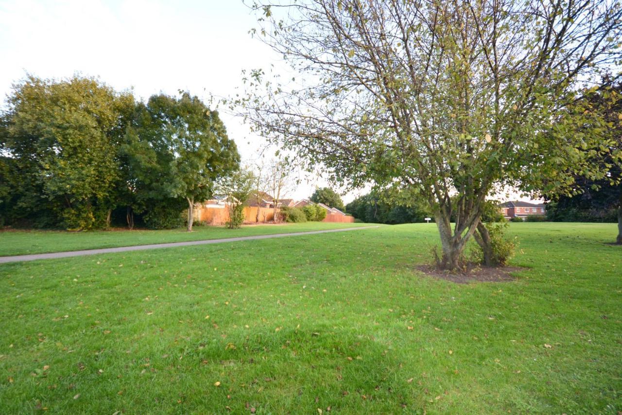 Appartamento Redmire - 2 Bed 1St Floor Flat Overlooking Green Darlington  Esterno foto