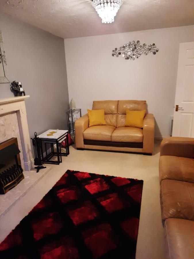 Appartamento Redmire - 2 Bed 1St Floor Flat Overlooking Green Darlington  Esterno foto